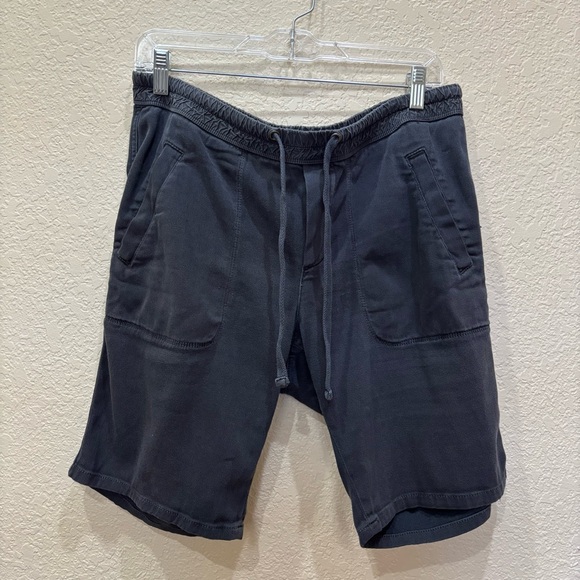 James Perse Women’s Bermuda Shorts Black Size 3 (Large) - Picture 1 of 9